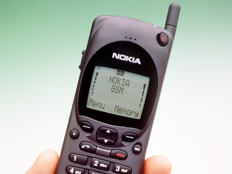 Đang tải nokia-2110-2.jpg…