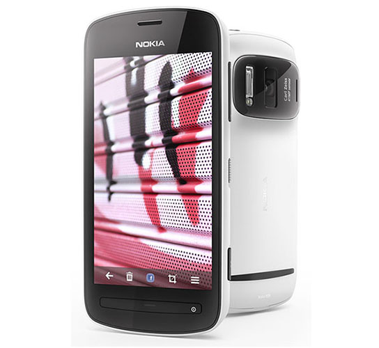 Đang tải Nokia_808_PureView.jpg…